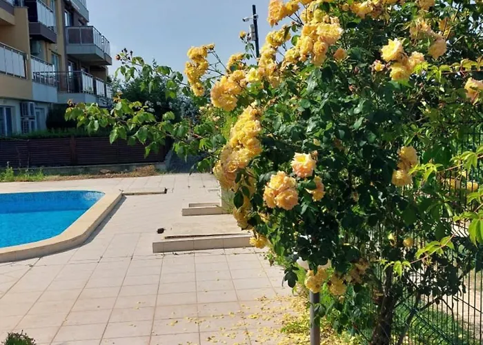 феличита Lejlighed Byala (Varna)